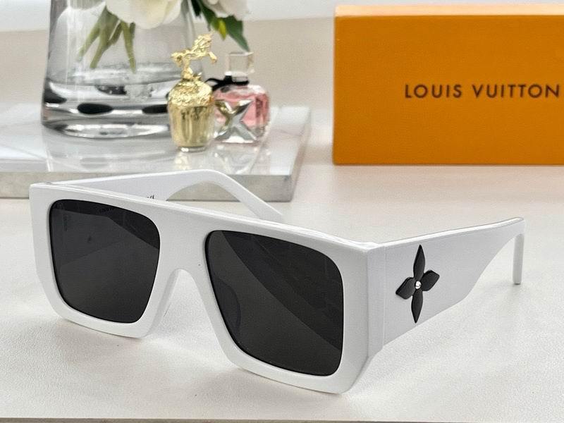 LV Sunglasses 89